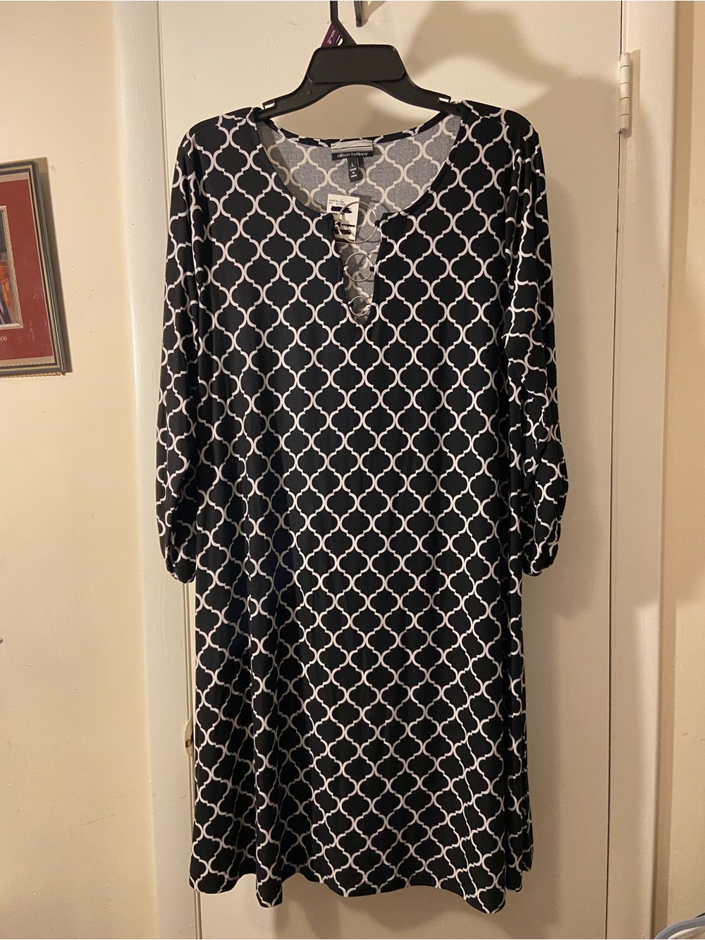 Allison Brittney Black & White Geometric Long Sleeve Keyhole Dress
